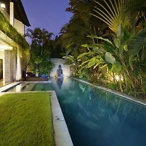 Villa Sukara, Seminyak (Bali)