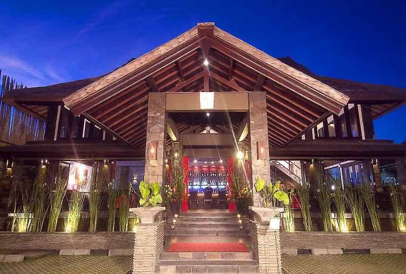 The Maya Seminyak Villas